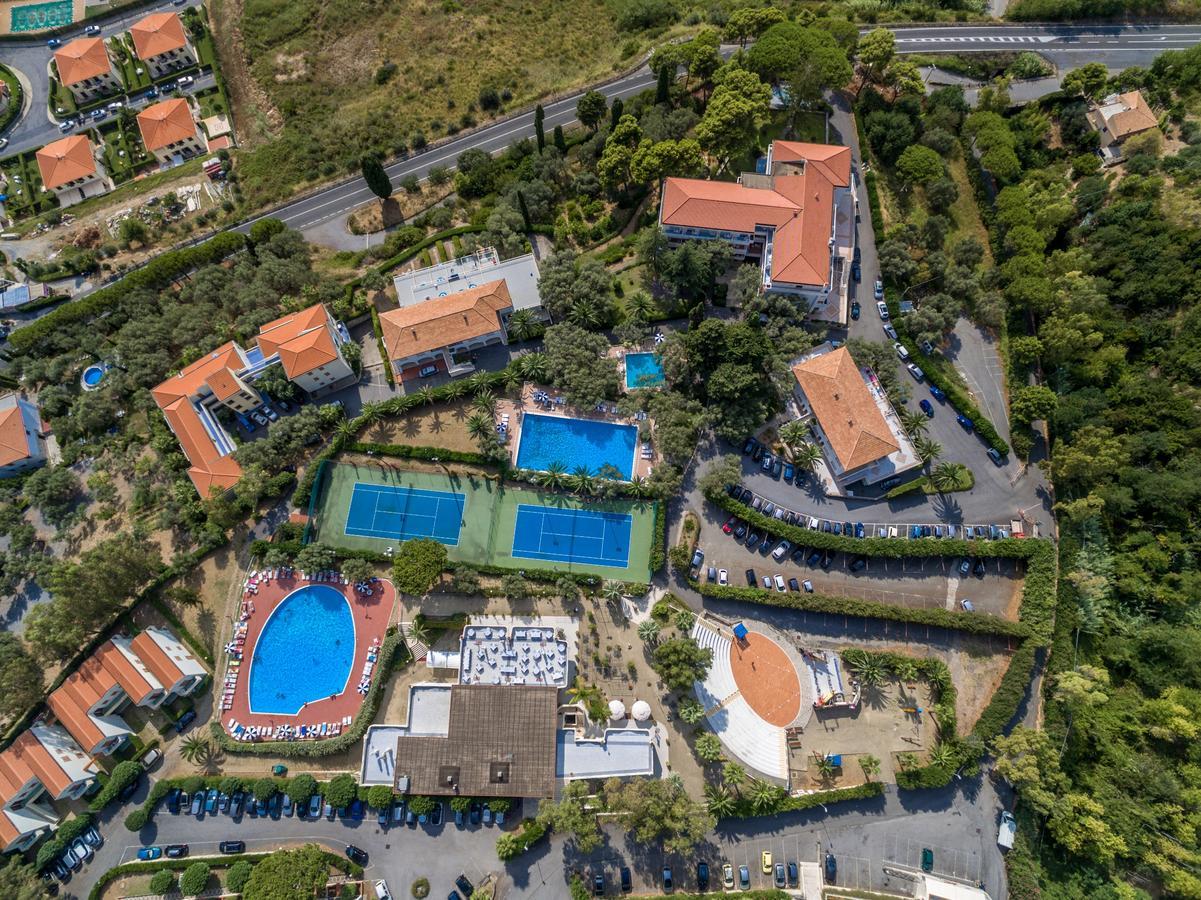 Hotel La Castellana Belvedere Marittimo Bagian luar foto