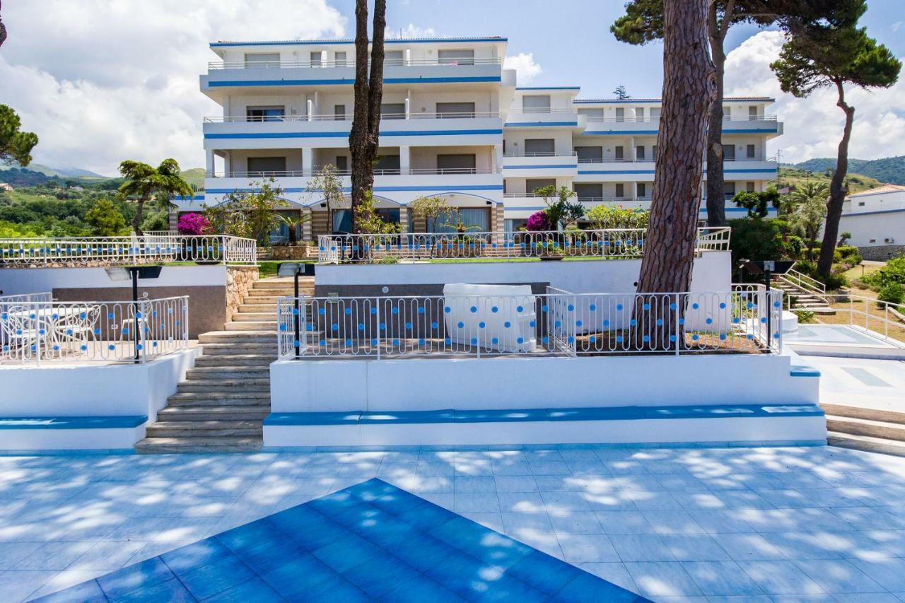 Hotel La Castellana Belvedere Marittimo Bagian luar foto