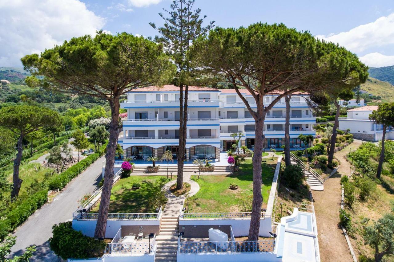 Hotel La Castellana Belvedere Marittimo Bagian luar foto