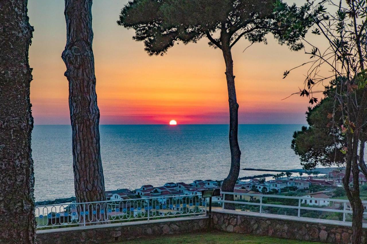 Hotel La Castellana Belvedere Marittimo Bagian luar foto